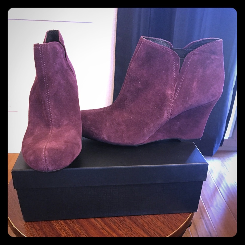 Crown by Born suede magenta ankle boots